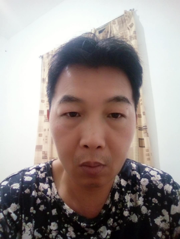 繁华哀伤的第一张照片--邵武相亲网