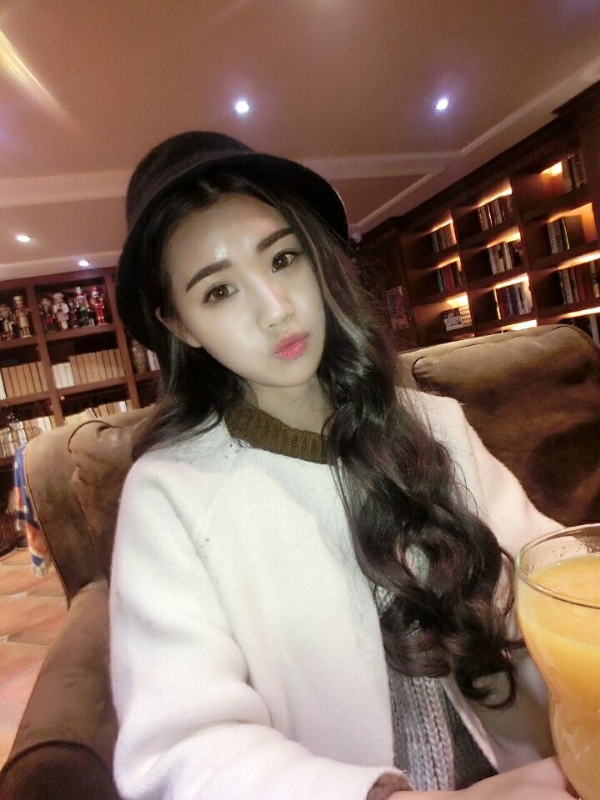 气质小妹的第三张照片--邵武相亲网