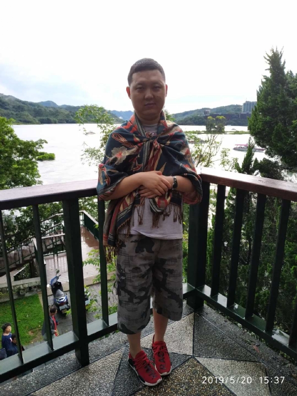 爱情里的俩个人的第一张照片--邵武相亲网