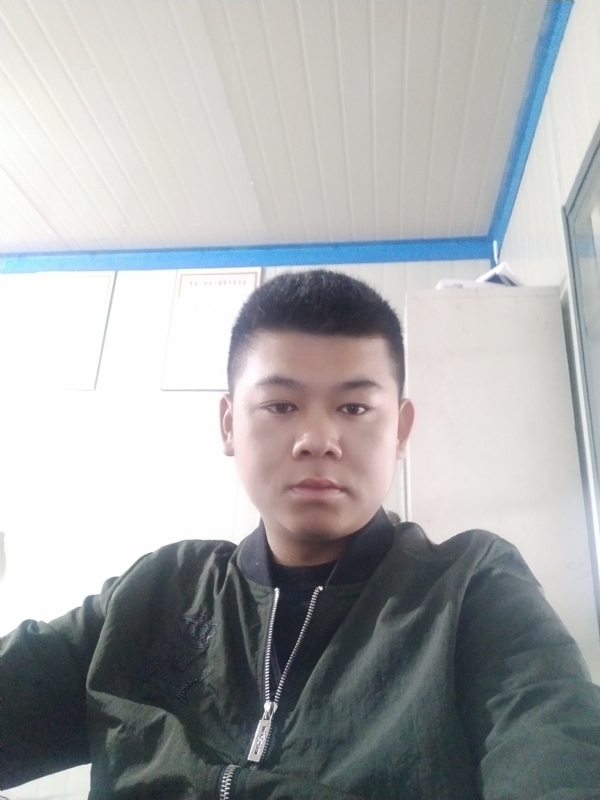 少校的第一张照片--邵武相亲网