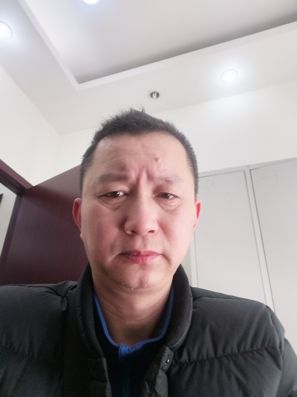 相视而笑的第一张照片--邵武相亲网