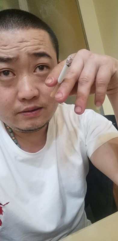 孤独的螃蟹的第一张照片--邵武相亲网