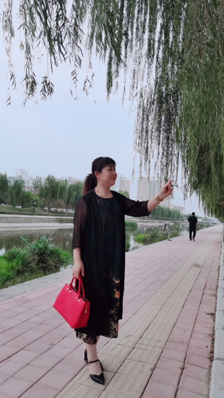 周本玲的第一张照片--邵武相亲网