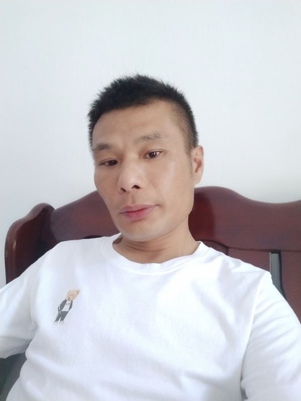 年少轻狂的第一张照片--邵武相亲网