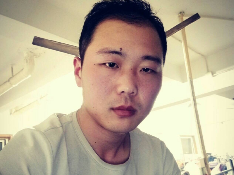听听那冷雨的第一张照片--邵武相亲网