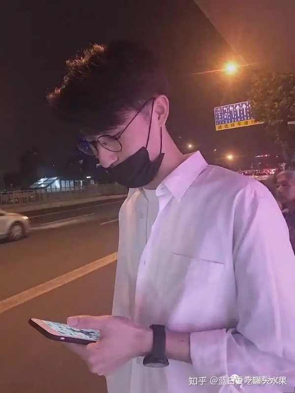 情圣的第一张照片--邵武相亲网