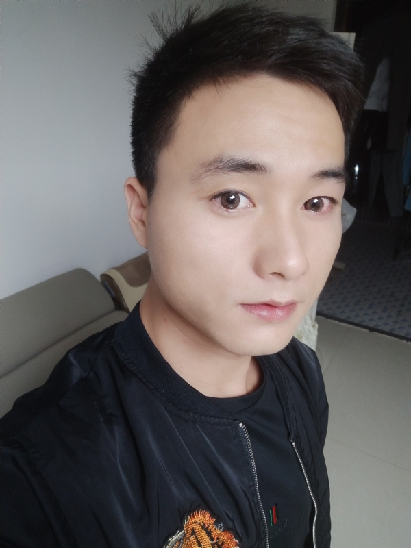 何凡的第三张照片--邵武相亲网