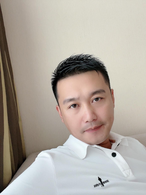 笑望人非的第一张照片--邵武相亲网