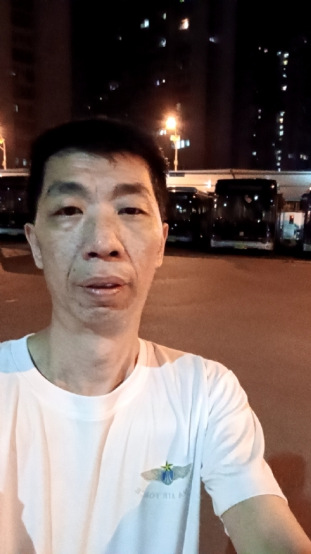小丑的第一张照片--邵武相亲网