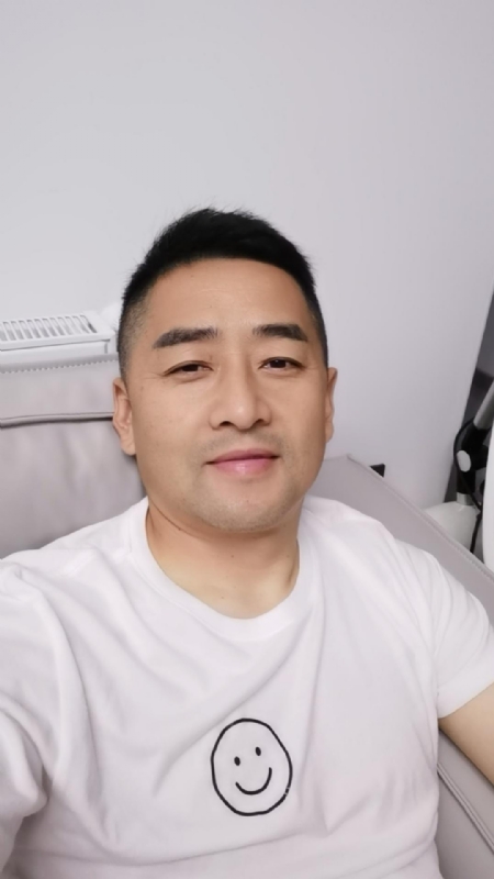 向阳而生的第一张照片--邵武相亲网