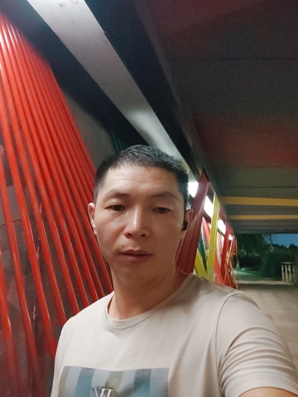 夜猫的第一张照片--邵武相亲网